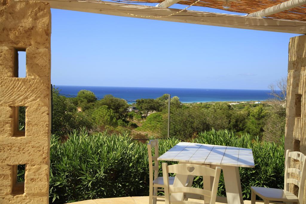 Contrada Borgin Bed & Breakfast Marina Di Pescoluse Exterior photo