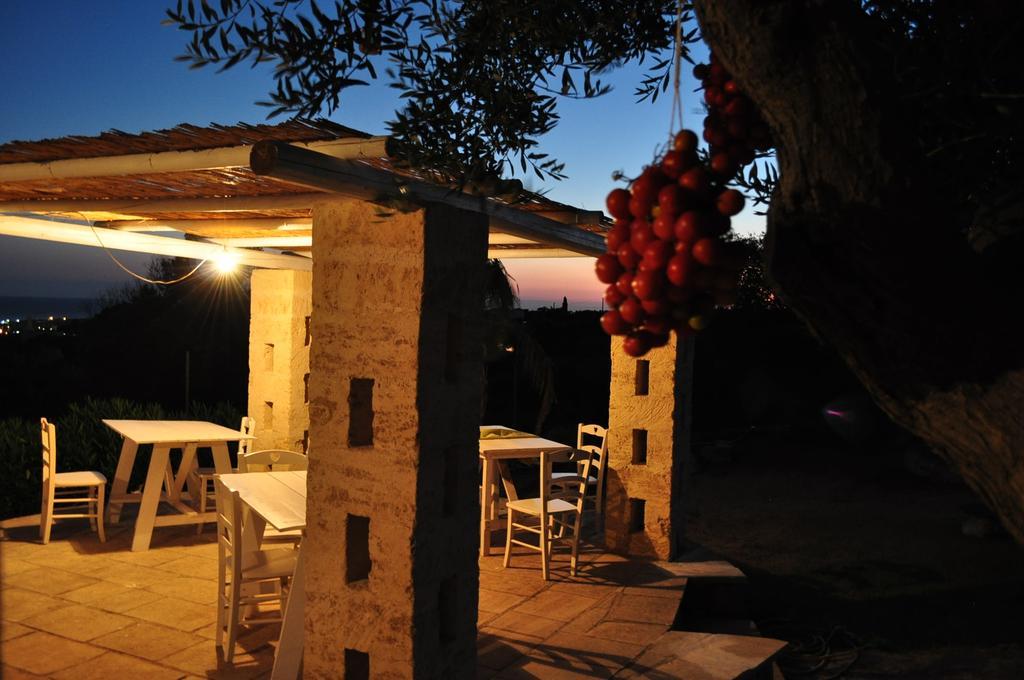 Contrada Borgin Bed & Breakfast Marina Di Pescoluse Exterior photo